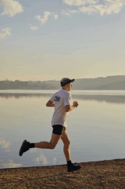 CIELE NSBTShirt - Athletics - Trooper - Men's -The Trail Runner Shop 20 03 21 Ciele Australia BenClement 113 1500px LO 750x1125 jpg