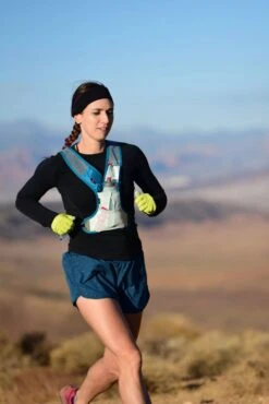 ULTRASPIRE Nucleus Race Vest -The Trail Runner Shop Fall21Lifestyle 37 of 100 scaled 1