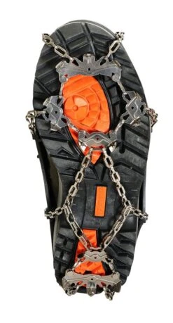 YATTA LIFE Trail Spikes -The Trail Runner Shop L bottom 1 551x1024 64d6b394 34aa 4cfd ad7c 84120b68eb74