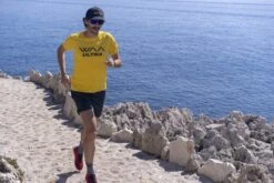 WAA Ultra Light T-Shirt - Men's -The Trail Runner Shop rs6117 c a00454 lpr 1